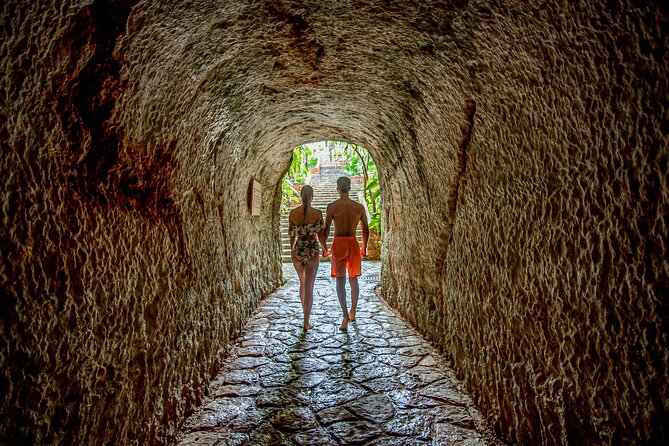 Chichén Itzá Guided Tour with Cenote & Buffet at Valladolid - Santuario Tsukán Cenote and a cold-water reset
