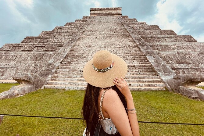 Chichen Itza Private Tour VIP - Three hours among the temples at Chichen Itza