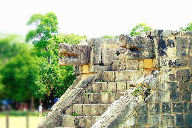 Chichen Itza, Suytun and Ik-Kil Cenote - Valladolid in 30 minutes