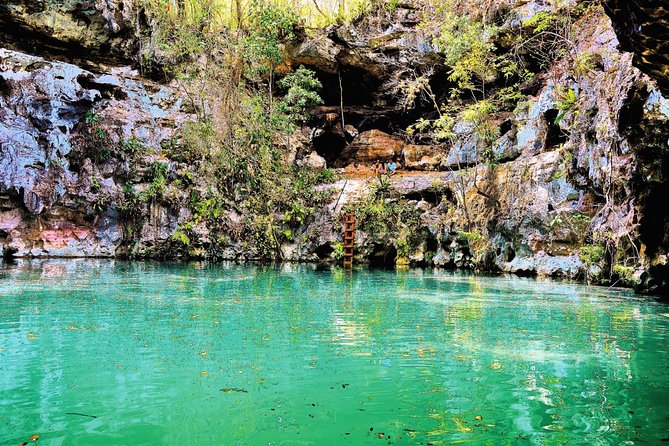 Choose your experience to live in Los 7 Cenotes San Gerónimo - Group Size, Fitness, and Comfort