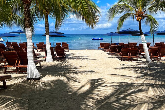 Chula’s All Inclusive Beach Pass with Transport - Who should choose this Cozumel excursion?
