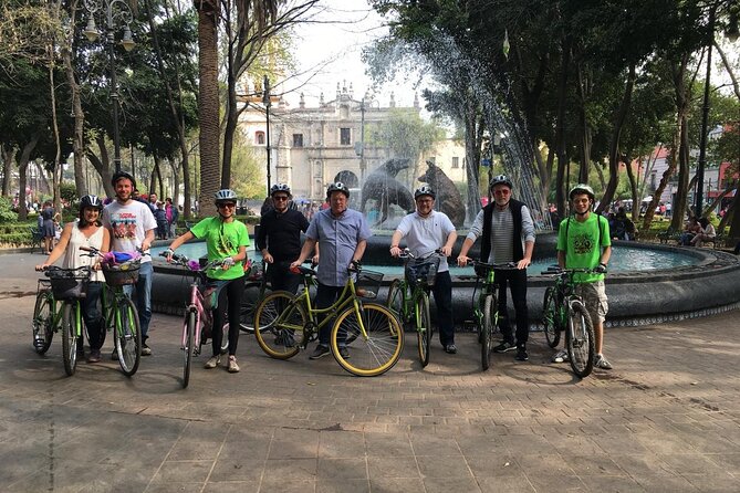 Coyoacán Walking Tour: Access to Frida Kahlo Museum & Tacos - Pace, access, and practical planning