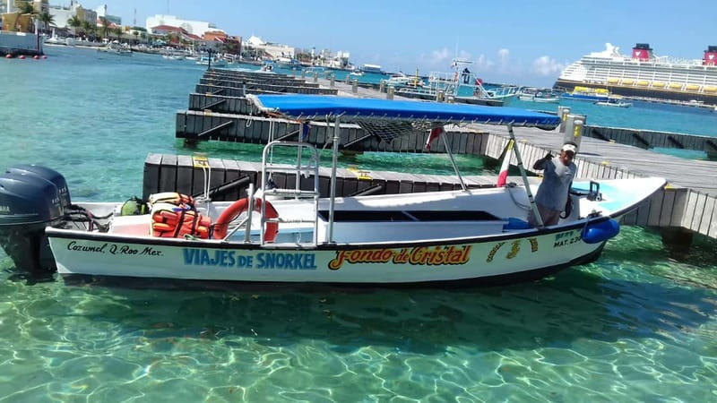 Cozumel: El Cielo & Palancar Snorkel with Open Bar & Ceviche - Meeting the crew near the ferry pier