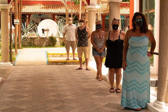 Cozumel Jeep Adventure to Jade Caverns with Lunch and Snorkel - Guides make or break the day