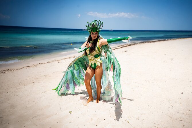 Cozumel: KUZÁ Beach Pass with Buffet, Open Bar & Activities - Open bar expectations: beer is the safer bet