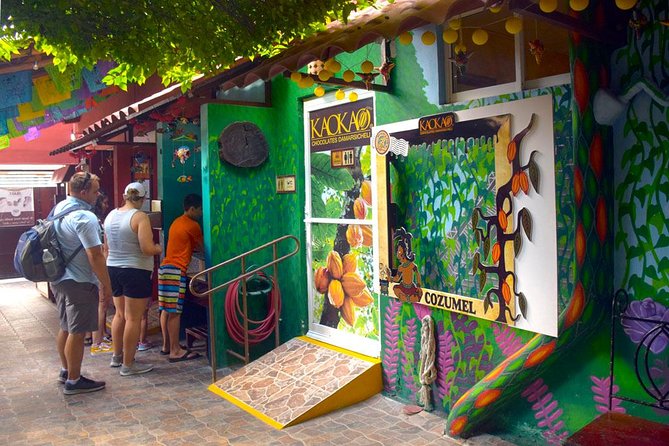 Cozumel Shore Excursion: 5-Hour Sightseeing Tour with Private Driver - Sampling tequila at Mi Mexico Lindo