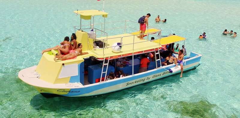 Cozumel: VIP Glass Bottom Boat & Snorkeling 3 Reefs Tour - What Happens During the Three Reef Route