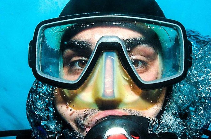 Discovery Scuba Dive. - Who should book this experience?