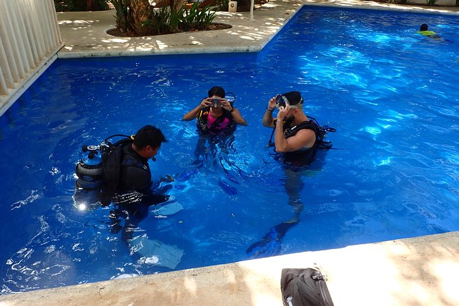 Diving in the Mexican Caribbean for Beginners | 2 Tanks 2 Dives | All Inclusive - MUSA: statues at about 33 feet