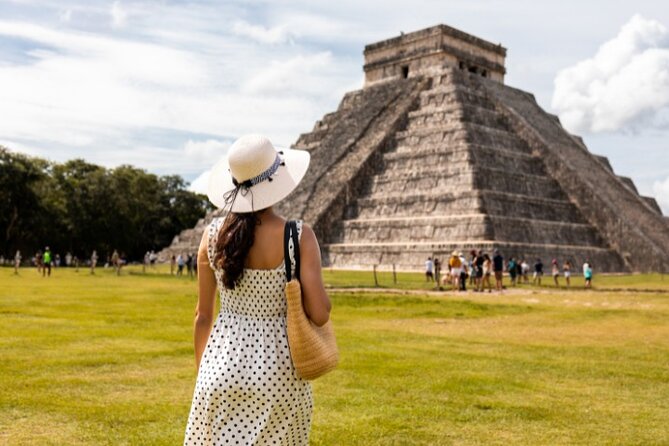 Early morning Chichen Itza Tour: Cenote and Tequila Tasting - Guides Can Turn a Packed Day Into a Good One