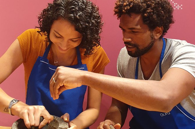Essence of Mexico: Authentic Mexican Cooking Class & Market Tour - Corn bread, hot chocolate, and a proper finish