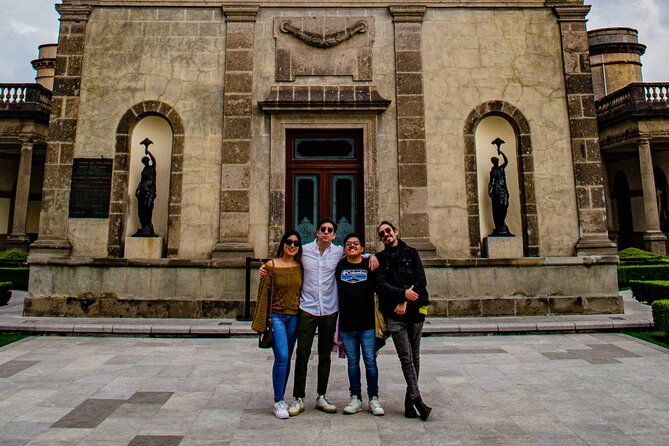 EXCLUSIVE TOUR Chapultepec Castle - Small Groups - Inside the National History Museum