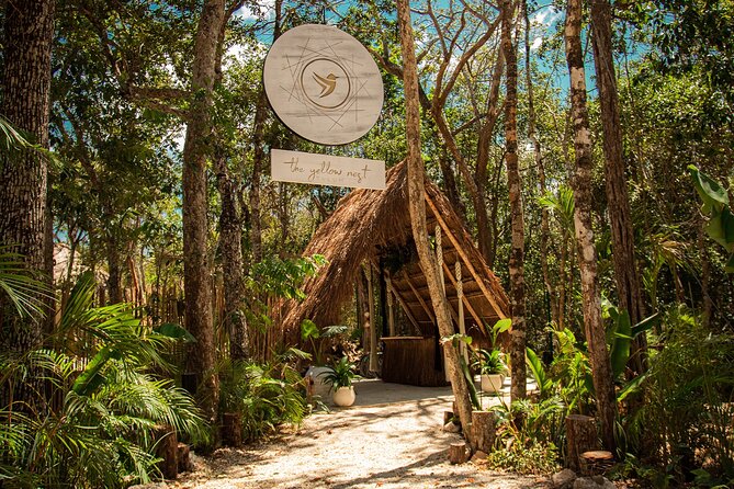 Floating breakfast in The Yellow Nest (near Dos Ojos cenote) - A floating breakfast built for photographs