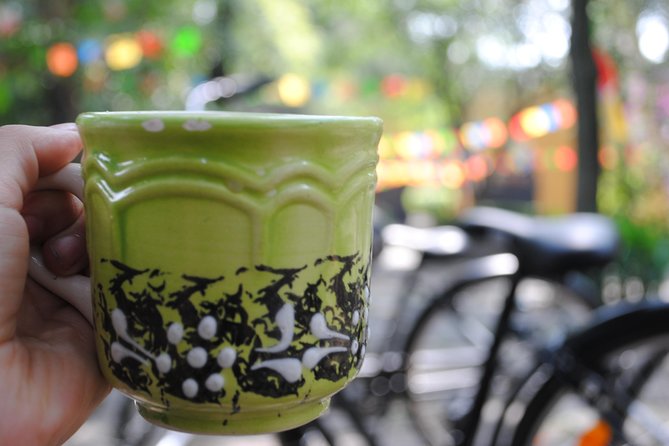 Frida Kahlo VIP [Museum Tickets Included] Bike, Markets & Churros - Churros, atole, and a taste of local routine