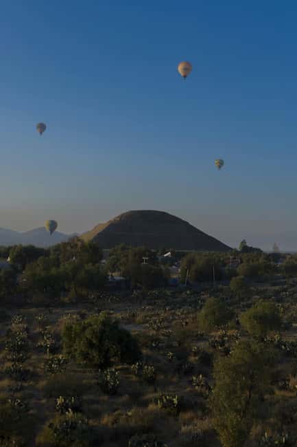 From CDMX: Teotihuacan Hot Air Balloon Ride & Optional Tours - Walking through Teotihuacan after the flight