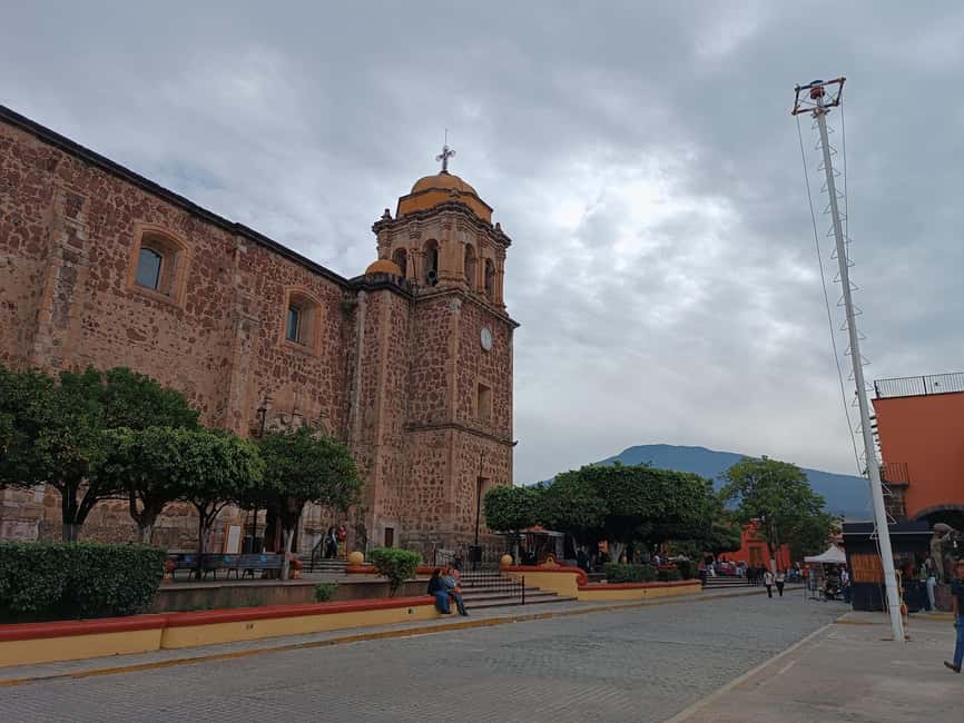 From Guadalajara: Tequila Town and Cantaritos El Guero - Getting out of Guadalajara and into agave country