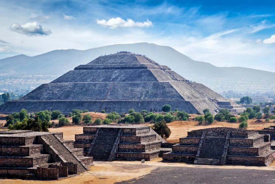 From Mexico City: Expedition to Teotihuacan, Tlatelolco, and Basilica of Guadalupe - What the $60 price really gives you