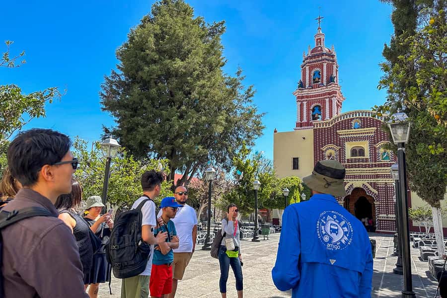 From Mexico City: Puebla, Cholula and Tonantzintla Day Trip - Leaving Mexico City for the volcano views