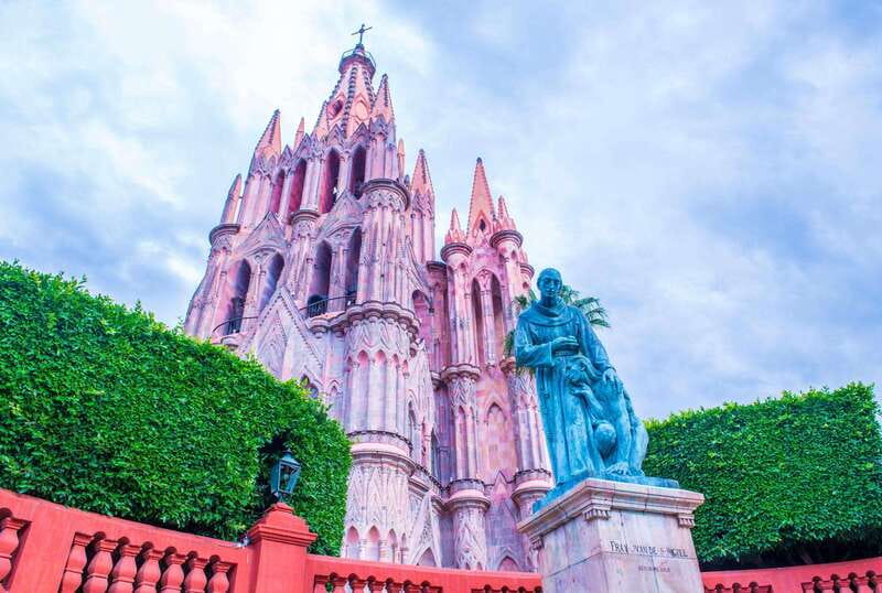 From Mexico City: San Miguel de Allende Day Trip - History, independence, and the guide’s role