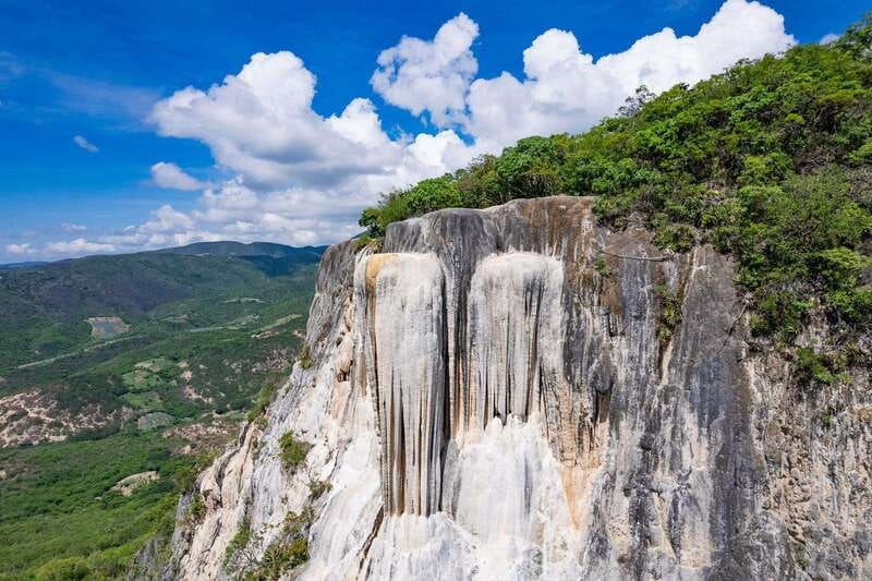 From Oaxaca: Hierve el Agua and Teotitlán del Valle - Teotitlán del Valle and the work behind the rugs