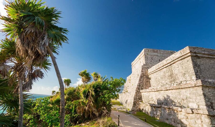 From Riviera Maya: Tulum, Cenote, & Akumal Turtle Swim Trip - Tulum: a dramatic first stop by the Caribbean