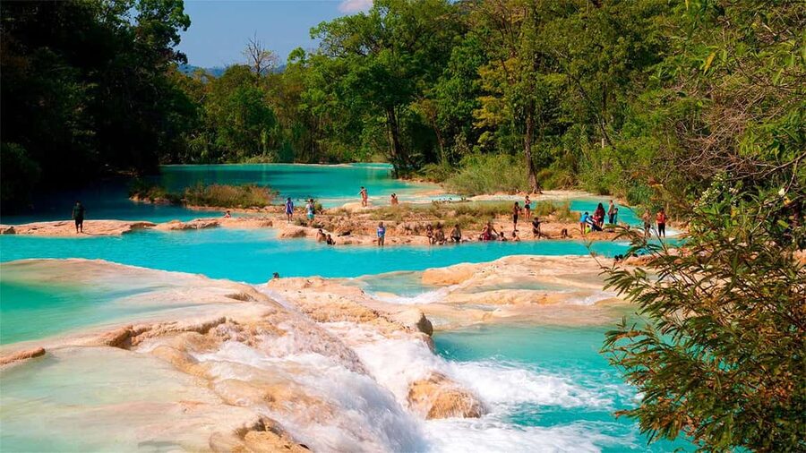From San Cristóbal: Agua Azul and Palenque Day Trip - Why this route works best as a transfer