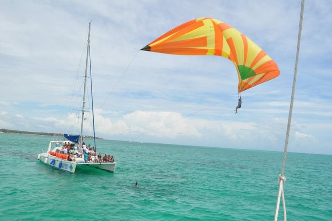 Full-Day Luxurious Catamaran Adventure - Cancún to Isla Mujeres - Snorkeling the reef, beautiful but crowded