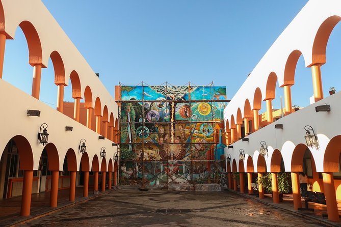 Full-Day Tequila Tour from Guadalajara - Tequila town, lunch, and the shopping window