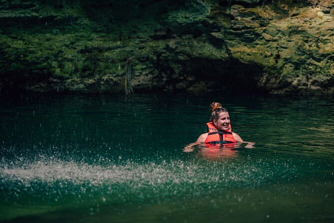 Full Day Tour Chichen Itza plus Cenotes From Valladolid - Cenote Noolha, the cave-style finish