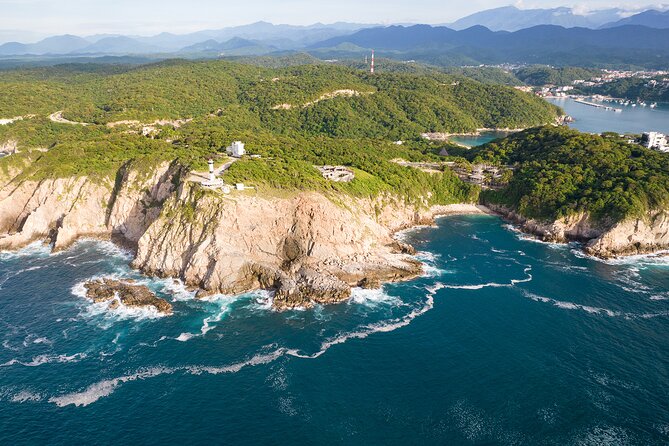 Full Day Tour of the Bays of Huatulco - Chachacual snorkeling and beach time