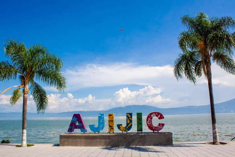 Guadalajara: Lake Chapala and Ajijic Day Trip with Boat Trip - A short catamaran ride on Mexico’s largest lake