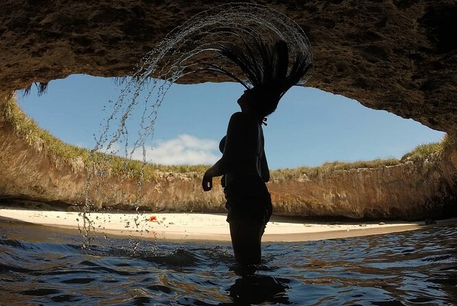 Guaranteed Hidden Beach • Small Group Tour • Punta Mita - Snorkeling, Playa Nopalera, and the rest of the islands