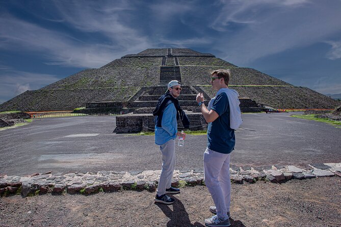 Guided tour in Teotihuacan + breakfast in Cueva + Transportation CDMX - Who should book this Teotihuacan tour?