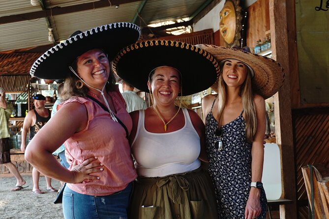 Guided tour of an ancestral Mezcal distillery with transport - Buying bottles requires a slower finish