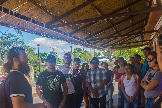 Historical and Cultural Walking Tour of San José del Cabo - Plaza Mijares and the town’s public story