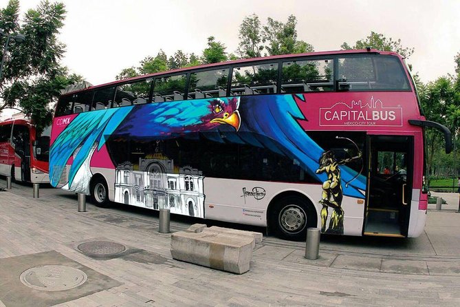 Hop-on Hop-off or Night Tour Tourist Bus in Mexico City - Lincoln Park offers a quieter Polanco pause