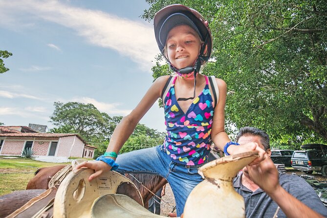 Horseback Riding Tour in Sierra Madre from Puerto Vallarta - Key points at a glance