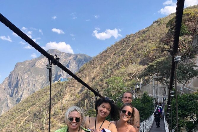 Incredible Tolantongo Grottoes from CDMX - Comfort and safety deserve serious attention