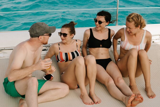 Isla Mujeres Catamaran Tour with Open Bar, Lunch and Snorkeling - Exploring Isla Mujeres Town and Playa Norte
