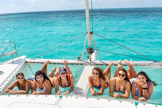 Isla Mujeres Catamaran Tour with Snorkel, Open bar and Transport - What the $85 price really buys