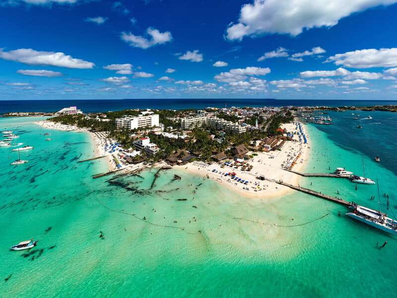 Isla Mujeres: Catamaran with Open Bar, Snorkeling and Lunch - The first catamaran ride across Cancun’s water