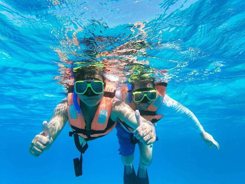 Isla Mujeres: Catamaran with Open Bar, Snorkeling and Lunch - Getting to Marina Las Perlas without a rough start
