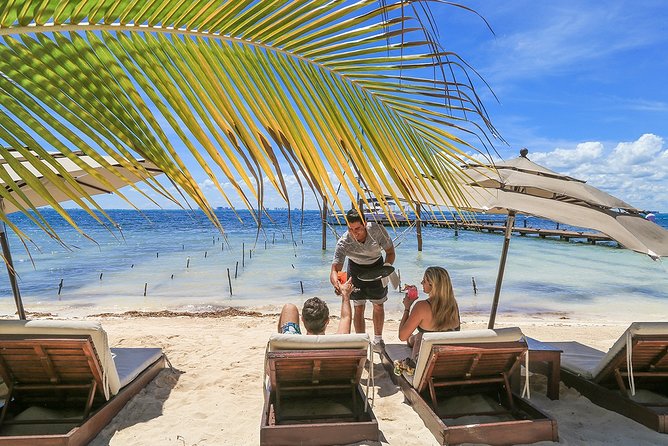Isla Mujeres luxury catamaran with premium open bar and lunch - The day begins with pickup and marina confusion