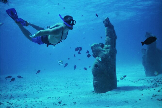 Isla Mujeres Luxury Sailing: Adults Only or Family Friendly - Weather, safety, and the risk of a changed day