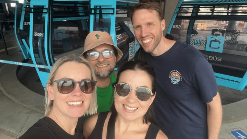 Iztapalapa: Cable Car Tour and Urban Art From the Heights - Murals that tell Iztapalapas stories