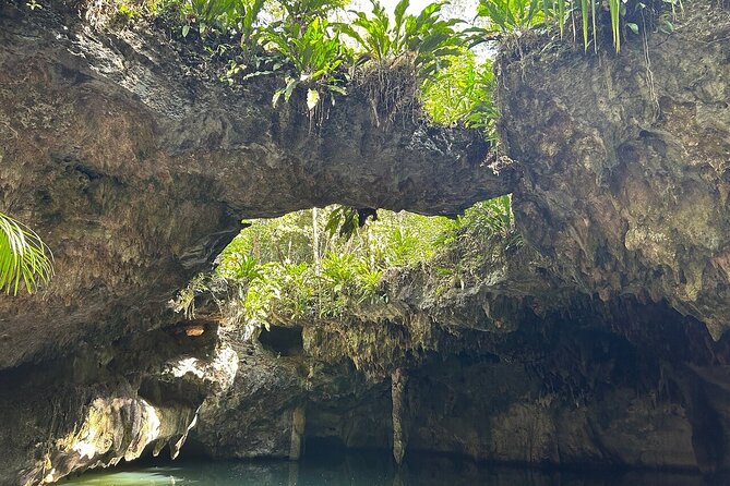 Jade Caverns Private Jeep Tour with Lunch and Snorkeling - The tastings are useful for some, skippable for others