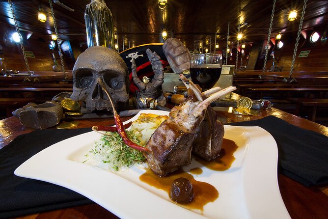Jolly Roger Pirate Show and Dinner in Cancun - Dinner choices: good variety, but do not expect a fine-dining restaurant
