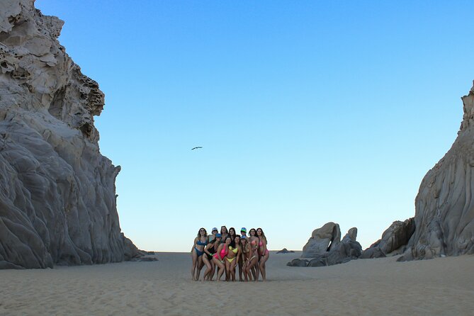 Kayak Expedition to the Arch of Cabo San Lucas, Lovers Beach & Snorkel - Lovers Beach and Divorce Beach: two very different coasts