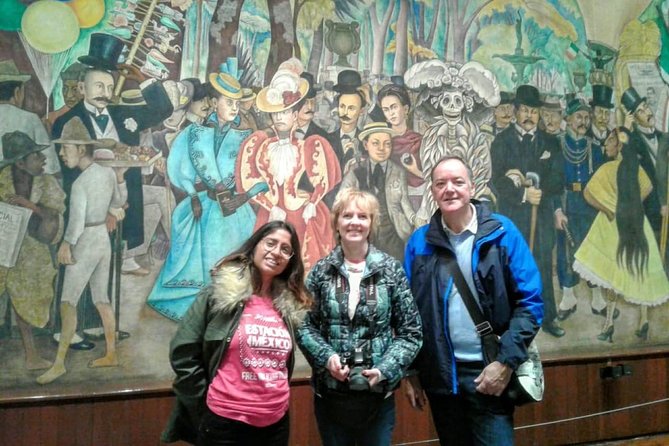 La Catrina & Muralism: Diego Rivera’s Legacy & Frida Kahlo - Why Mexican muralism makes a good walking tour