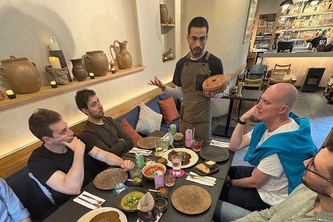 Local Foodie Adventure in Mexico: +10 dishes with Sherpa Tours - Pasaje El Parián brings cafés and design spaces